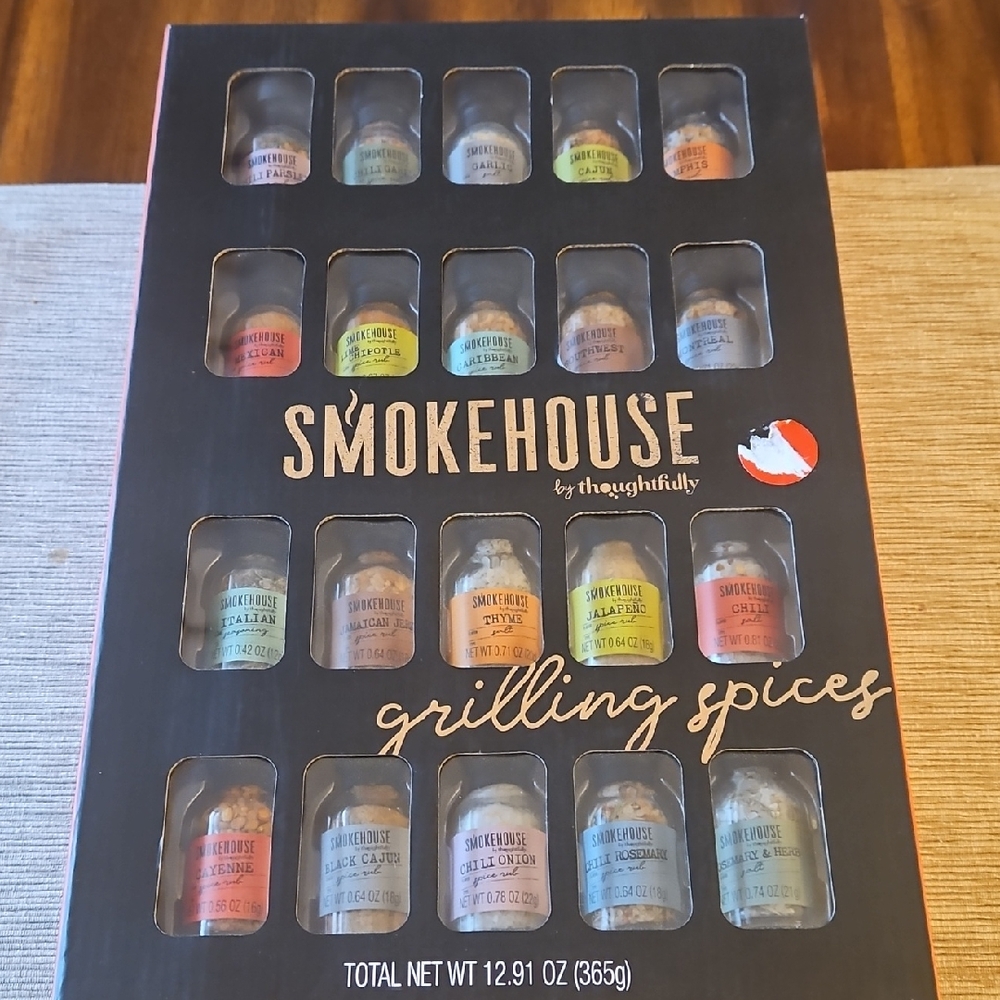 Smokehouse Grilling Sampler Spices Set . 20 Spices.  New